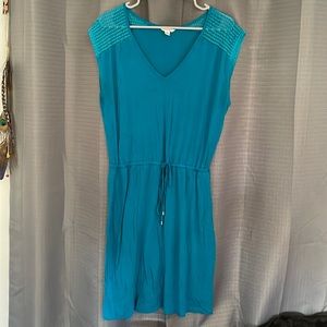 Calvin Klein Casual Dress Mini-V neck
